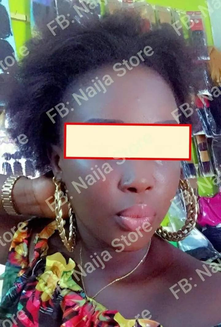 Témoignage Facebook — cliente : le savon noir a totalement sublimé et fait ressortir l'éclat de son teint noir