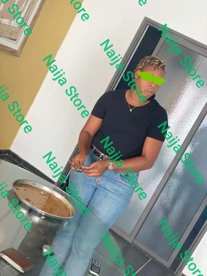 Témoignage — cliente Naija Store, photo de satisfaction